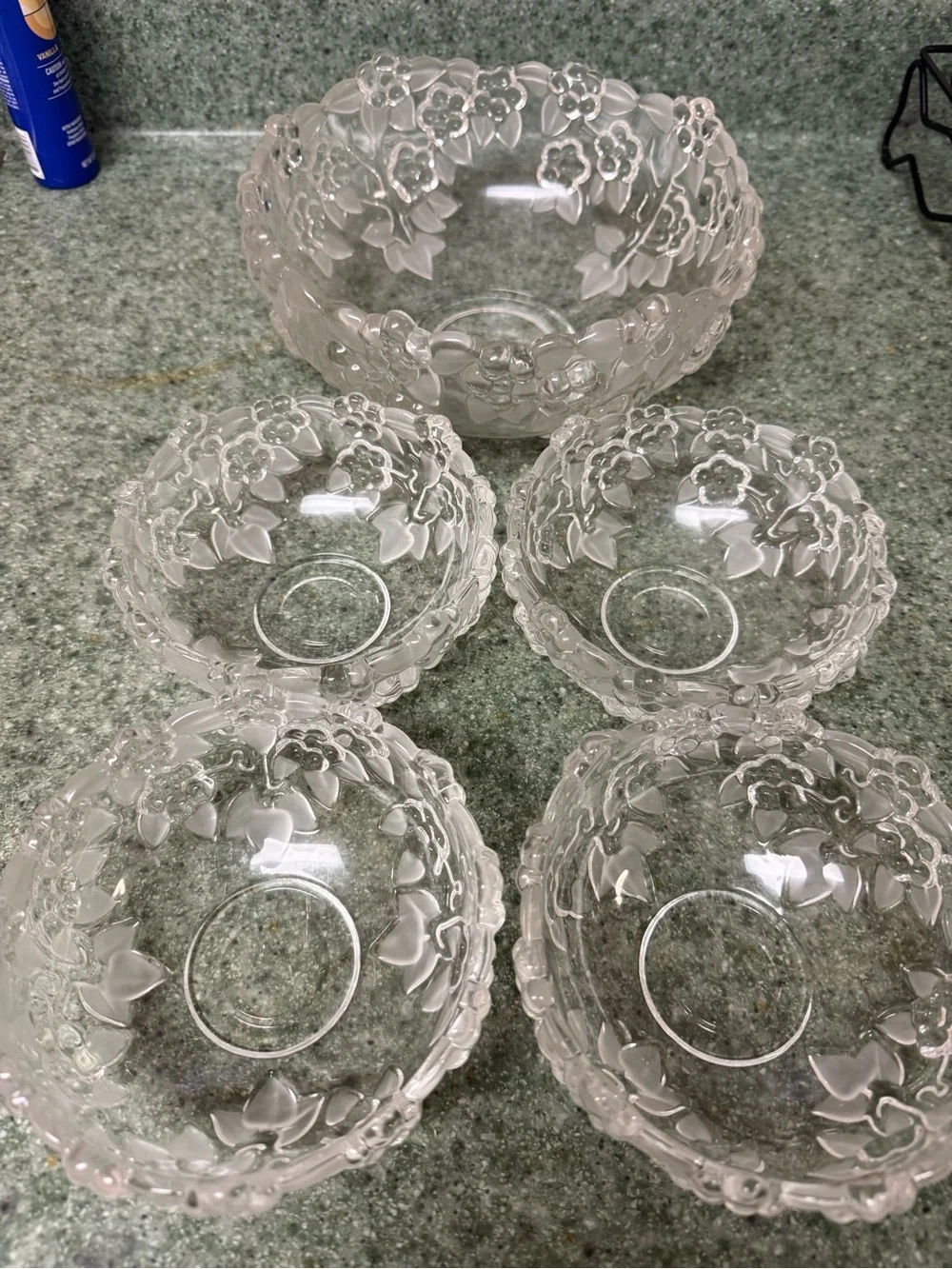 Clear Floral Glass Salad Bowl Set - 1 Large Bowl + 4 Matching Bowls